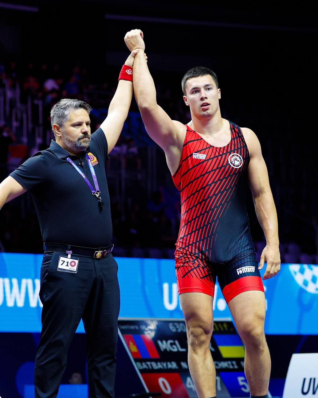Павел Глинчук стал бронзовым призером чемпионата мира 2025 года по греко римской борьбе в Загребе В весовой категории до 130 кг Глинчук победил Сулхана Буидзе из Грузии Размика Курдяна из Армении и Мухаммета Бакыра Турция В полуфинале он минимально уступил венгру Дариусу Витеку В поединке за бронзу Павел не оставил шансов украинцу Николаю Кучмию 9 1 Павел Глинчук также является чемпионом молодежного мирового форума 2023 года olympicteamby