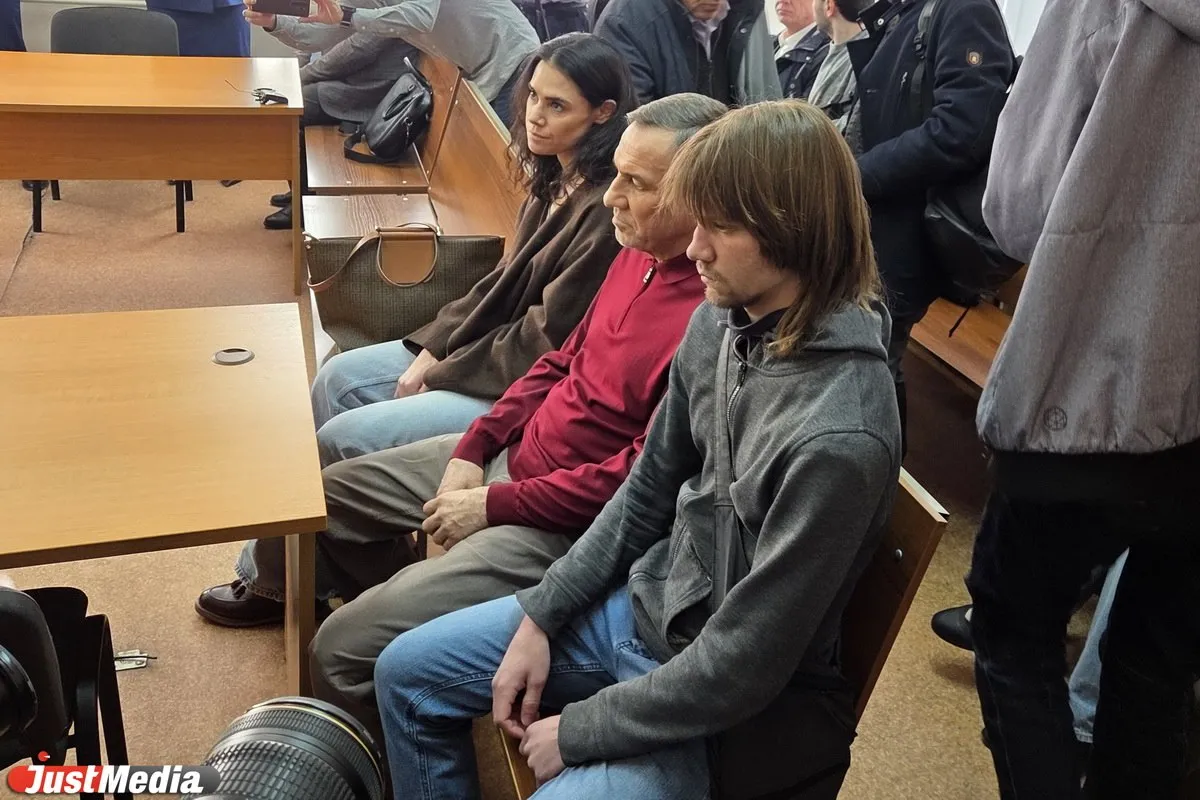 Суд приговорил экс депутата Госдумы Малика Гайсина к 14 годам колонии общего режима и штрафу в 2 млрд рублей Он признан виновным в злоупотреблении полномочиями и растрате Мы в Max Мы в VK Мы в Дзен