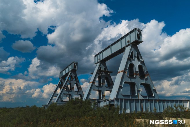 Рабочим которые строят Красногорский гидроузел выплатили 34 8 млн рублей задолженности по зарплате После вмешательства прокуратуры Омского района 188 сотрудников ООО МежРегионСтрой получили полученные деньги Руководителю фирмы МежРегионСтрой внесли официальное представление и привлекли к административной ответственности В целях устранения нарушений прокуратура Омского района внесла представление руководителю ООО МежРегионСтрой а также вынесла постановление о привлечении его к административной ответственности Будьте в курсе даже офлайн NGS55 в MAX