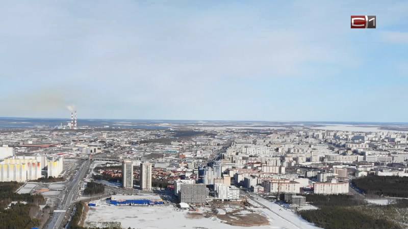 В центре Сургута на целый день перекроют движение транспорта по одной из улиц  2 марта в Сургуте будет ограничен заезд автотранспорта на участок дороги от перекрестка улицы Университетской с проспектом Ленина до здания СурГУ. Такое решение было принято в связи с проведением народного гуляния «Масленица» на Центральной площади города. Перекрыта дорога будет с 9:30 до 17:00.