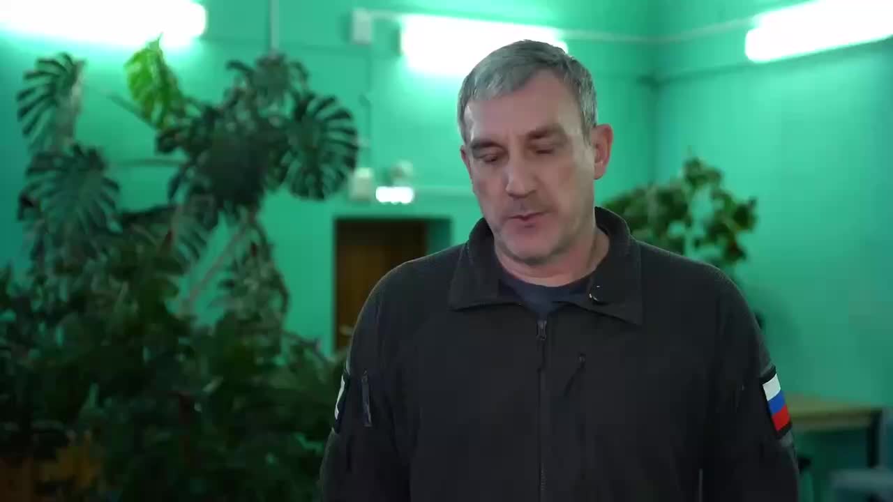 Губернатор Василий Орлов оценил модернизацию школы и библиотеки в Архаринском округе