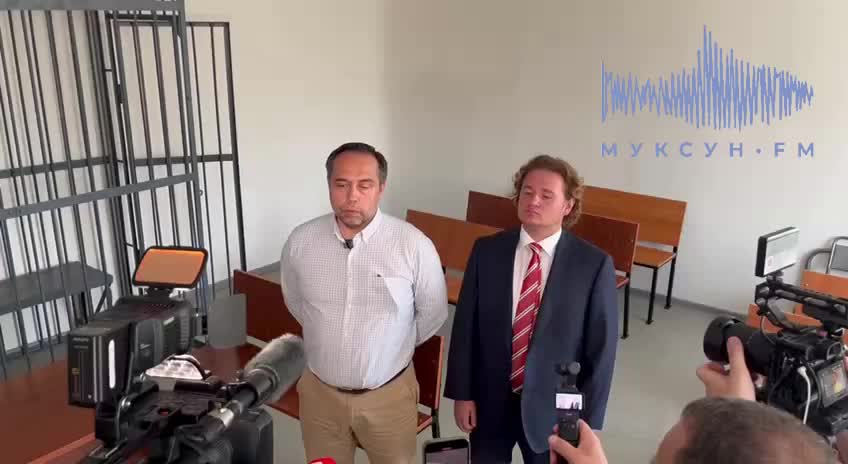 Суд в Сургуте признал виновными летчиц в организации опасного полета