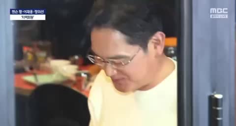 Дженсен Хуанг отмечает 5 триллионов стоимости Nvidia в Сеуле с руководителями Samsung и Hyundai