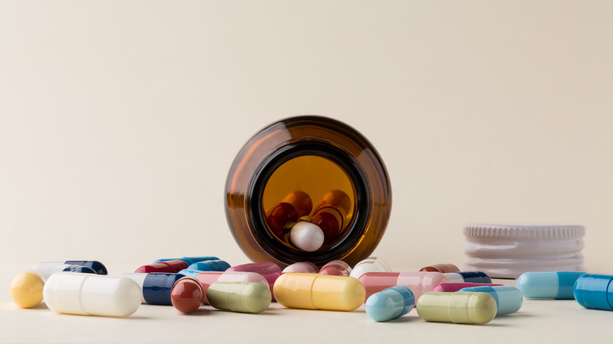 Обновленный Перечень ЖНВЛП вступил в силу с 24 февраля В список вошли восемь новых МНН По словам Сергея Леонова в ближайшие пять лет планируется увеличить количество препаратов из перечня изготавливаемых в России до 90 Подробнее   clck ru 3S2Qou Фармвестник Регуляторика