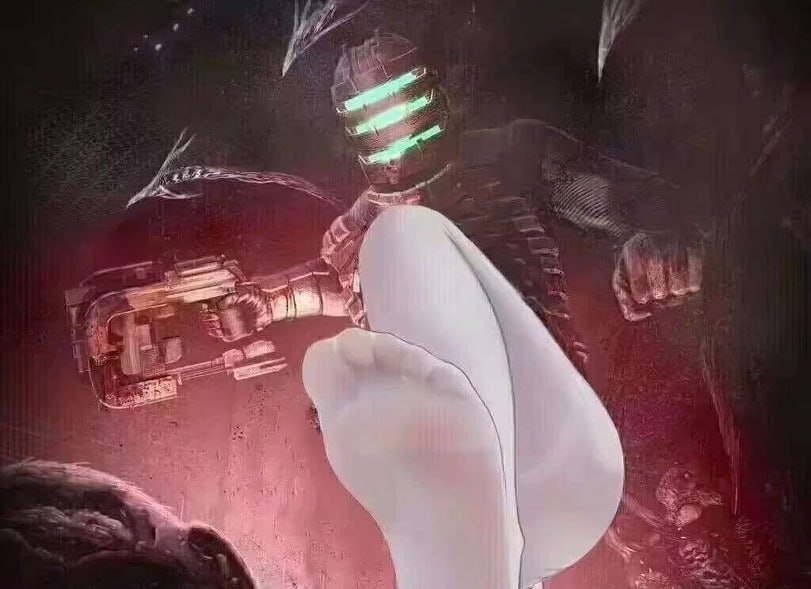 Гленн Скоффилд всё таки не дозвонился EA не планирует возвращаться к Dead Space сообщает Insider Gaming Ведущий редактор издания Майк Стро заявил что студия положила IP на полку Более того все внутренние сообщения указывают на то что студия продаст франшизу если дело дойдёт до расчистки активов Однако по мнению редакции продажа такого громкого IP из 00 х крайне маловероятна ведь за номинальные 300 400 млн придётся накинуть ещё 100 млн сверху на разработку Поэтому все заинтересованные будут сливаться как только зададутся вопросом отобьёт ли сейчас Dead Space такие затраты