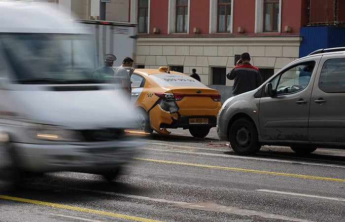 Союз автостраховщиков допустил подорожание ОСАГО в 2025 году на 7-10% из-за проявившегося эффекта роста цен на автозапчасти  Фото: Ведомости/ТАСС