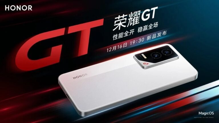 Honor готовится к запуску нового смартфона GT, премьера которого состоится 16 декабря. На рекламных изображениях устройство показано в белом цвете.  Задняя панель имеет прямоугольный блок с двумя камерами и вспышкой, а на нижней грани расположены порт USB Type-C, динамик и слот для SIM-карт.  Точные характеристики пока не объявлены, но ожидается OLED-экран с разрешением 1,5K, процессор Snapdragon 8 Gen 3 и быстрая зарядка мощностью 100 Вт.  Конечно же ожидается поддержка функций ИИ.