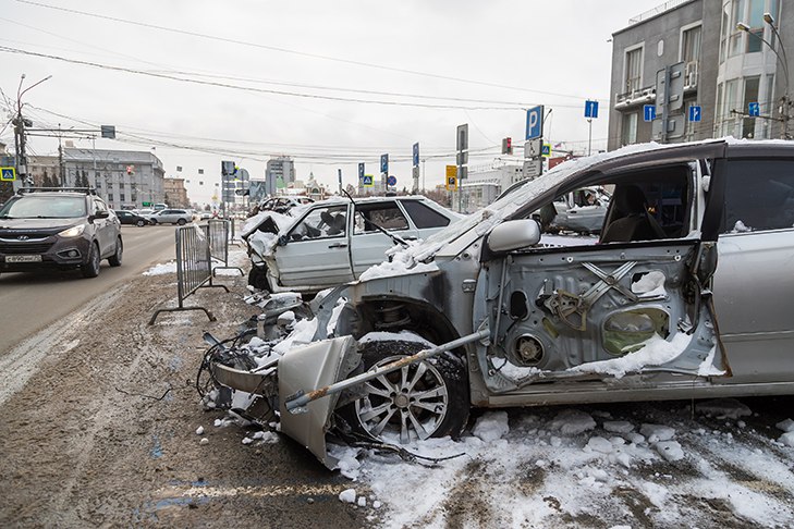 Рекордный случай мошенничества с ОСАГО на 22 млн выявлен в Новосибирске В Новосибирске полицейские выявили автоподставщика попавшего в ДТП 73 раза за год Страховая компания в Новосибирске заинтересовалась невероятно невезучим водителем мужчина только за один год попал в ДТП 73 раза Подробнее ПРОИСШЕСТВИЯ Подписаться на наш канал в MAX