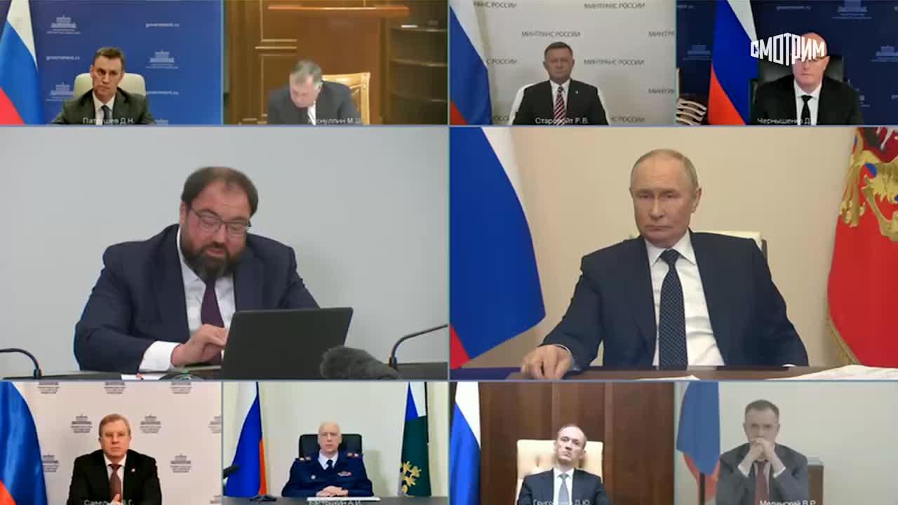 Глава Минцифры Максут Шадаев о деструктивном поведении зарубежных IT-компаний и качестве российского мессенджера
