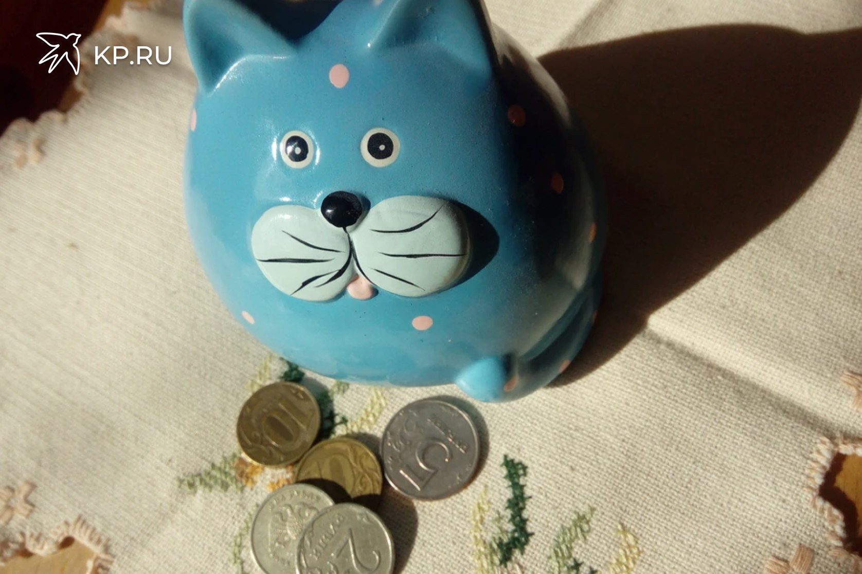 В Воронежской области предлагают повысить возраст молодого отца до 45 лет В Воронежской области собираются повысить до 45 возраст молодого отца Это позволит правительству Воронежской области расширить список людей которые могут получить льготы в рамках государственных программ по поддержке молодых семей В новом законопроекте предусмотрено изменение категории молодая семья Если раньше в нее входили родители в возрасте до 35 лет то теперь предлагается считать молодой семью в которой отцу меньше или 45 лет