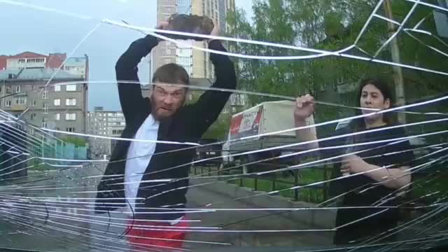 Стрельба и нападение на водителя в Новокузнецке и Новосибирске