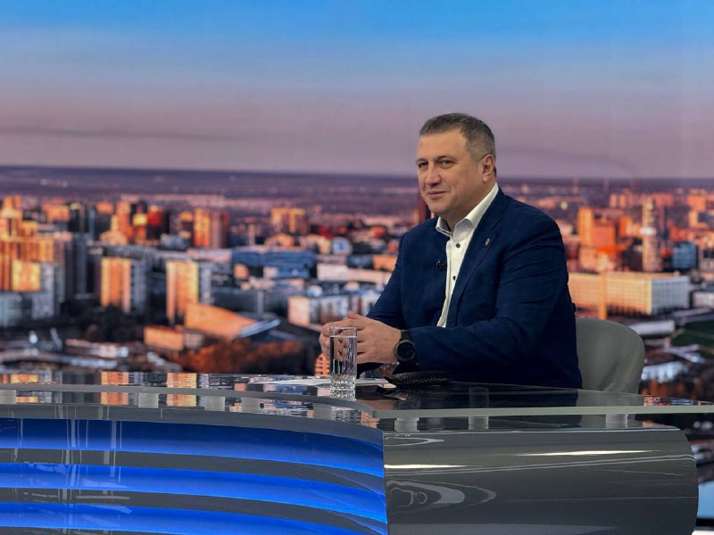 Мэр Самары Иван Носков вошел в топ 5 рейтинга первых лиц столиц субъектов ПФО за октябрь 2025 года Медиарейтинг подготовила компания Медиалогия основываясь на МедиаИндексе По данным за октябрь 2025 года количество упоминаний мэра областной столицы в СМИ составило 10 131 7 ГТРК Самара MAX lВК lОК lСАЙТ