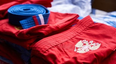 Россияне завоевали пять золотых медалей во второй день чемпионата мира по самбо   Российские самбисты завоевали пять золотых медалей по итогам второго дня чемпионата мира в Астане.  Читать далее