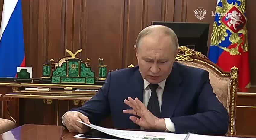 Путин и Козлов обсудили влияние изменения климата на здоровье россиян