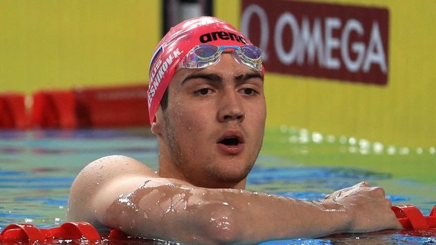 Российский пловец Климент Колесников стал чемпионом мира по водным видам спорта на дистанции 50 метров на спине. Колесников проплыл дистанцию за 23,68 секунды. Серебряные медали выиграли россиянин Павел Самусенко и немец Питер Кетце, показав одинаковое время — 24,17 секунды.