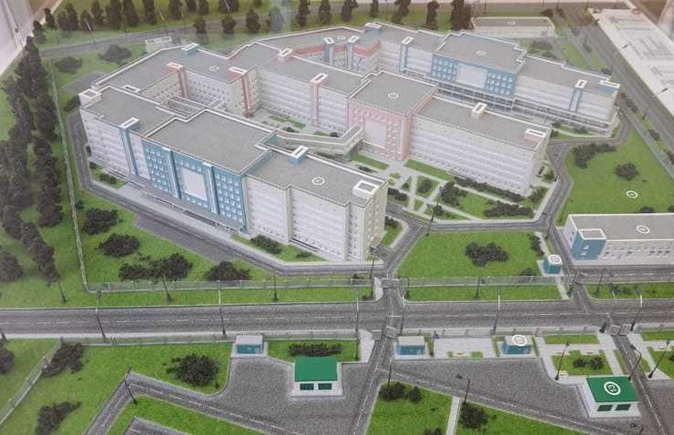 В Красноярске сдвинули срок сдачи детской больницы в Покровке Детскую многопрофильную больницу строят на улице Караульной больница откроется в 2029 году Изначально планировалось что первые корпуса запустят к концу 2027 а полностью больница заработает в 2028 krasnoyarsk