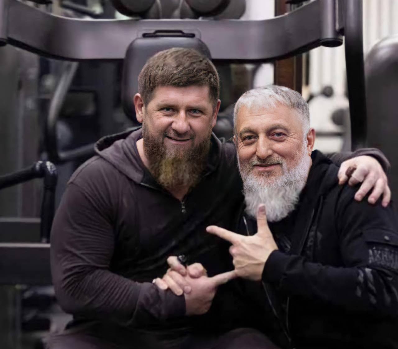 Я от всей души поздравляю моего ДОРОГОГО БРАТА Главу Чеченской Республики Героя России РАМЗАНА АХМАТОВИЧА КАДЫРОВА с вручением высокой спортивной награды региона почетного знака За достижения в спорте Эта награда присуждена за его огромный вклад в развитие и популяризацию спорта в Чеченской Республике Как мы знаем наш Глава ЧР РАМЗАН АХМАТОВИЧ сделал очень многое для развития спортивной отрасли региона Под его руководством созданы все самые лучшие и современные условия для занятий спортом и физической культурой построены спортивные центры мирового уровня стадионы открыты секции по различным видам спорта проводятся масштабные спортивные мероприятия и турниры которые привлекают внимание всей страны Еще раз от всего сердца поздравляю моего ДОРОГОГО БРАТА РАМЗАНА АХМАТОВИЧА с этой почетной наградой Это заслуженное признание его многолетних трудов и стремления сделать спорт доступным для каждого жителя республики Желаю крепкого здоровья благополучия и дальнейших успехов ДАЛА дуккха а вахавойла Хьо тхан Сийлахь МЕХК ДА ДАЛА 1алашвойла Хьо Лараме ВАША ДАЛА тIаьхье беркате йойла АХМАТ СИЛА АЛЛАХУ АКБАР Кадыров Делимханов Россия Чечня