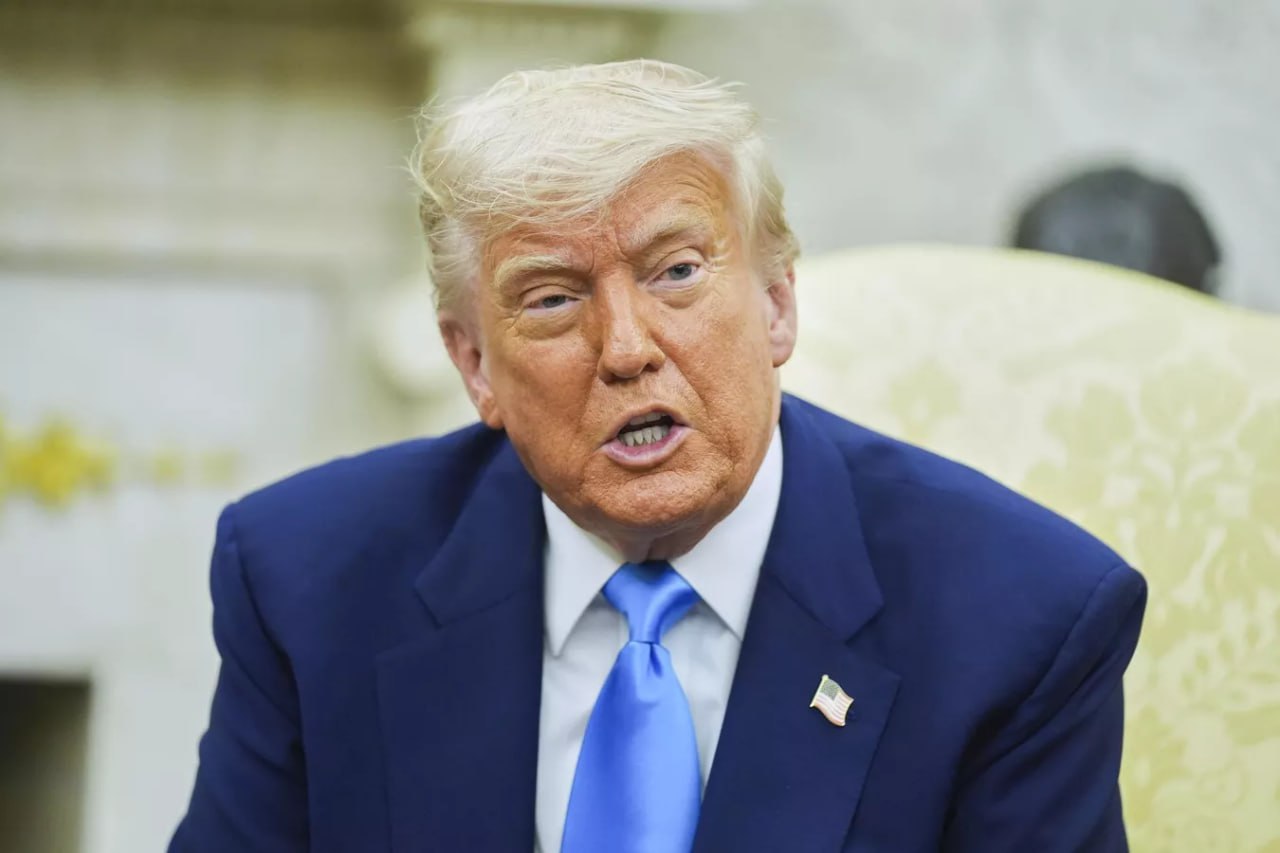 Дональд Трамп полностью забудет об урегулировании на Украине, если США вместе с Израилем вступят в прямой конфликт с Ираном. Такой вывод сделал политолог Константин Блохин. "Все идет к большой войне. Именно по этой причине Трампу надо выходить с Украины и сконцентрироваться на иранской проблеме", — отметил американист.