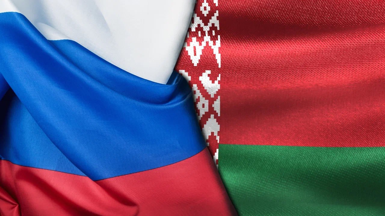 Продолжается приём заявок на Школу союзных лидеров Участники познакомятся с ключевыми аспектами союзной интеграции обсудят возможности реализации совместных общественных проектов а также пройдут тренинги по развитию лидерских компетенций и навыков публичных выступлений Школа пройдет с 21 по 24 октября в Пскове К участию приглашаются граждане России и Беларуси в возрасте от 18 до 30 лет студенты старших курсов магистранты и аспиранты молодые специалисты международники руководители общественных организаций Заявки принимаются до 23 59 мск 17 сентября Условия участия и регистрация здесь Организаторы Фонд Горчакова совместно с Центром евразийских коммуникаций Источник и иллюстрация Фонд Горчакова Анонс Беларусь РоссияБеларусь СоюзноеГосударство Подписывайтесь на intermol