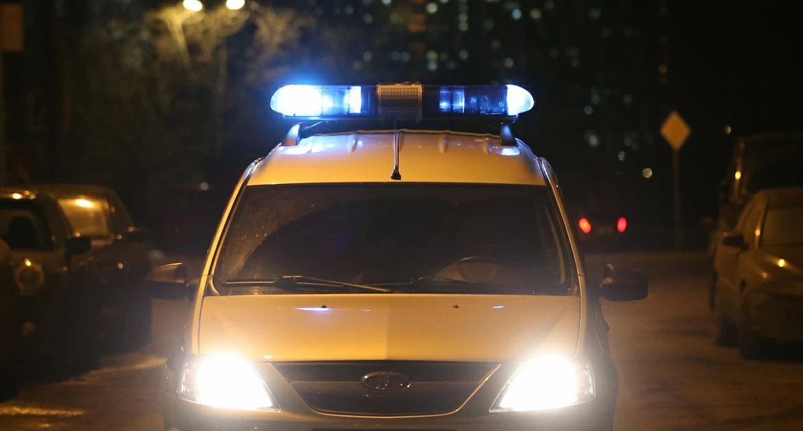 В Узловой полицейскими задержан подозреваемый в краже самоката  В дежурную часть ОМВД России по Узловскому району обратилась 34-летняя местная жительница. Она сообщила, что из подъезда дома по месту жительства совершена кража принадлежащего ей детского самоката. Ущерб составил 6 тысяч рублей.  Участковыми уполномоченными полиции был установлен 24-летний неработающий местный житель, который признался в содеянном. Похищенное у него было изъято.  В настоящее время по данному факту сотрудниками отдела МВД России по Узловскому району устанавливаются все обстоятельства произошедшего. Решается вопрос о возбуждении уголовного дела по статье 158 УК РФ «Кража».  #МВД #МВДРоссии #Полиция #ПолицияРоссии #Police #RussianPolice #Russia #ТульскаяПолиция