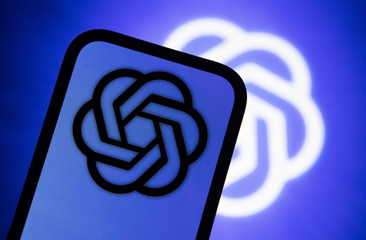 OpenAI откроет представительство в Южной Корее на фоне высокой активности местных подписчиков В ближайшие месяцы американская OpenAI зарегистрирует юридическое лицо в столице Южной Кореи — Сеуле, пишет Bloomberg. Компания нанимает сотрудников для поддержки партнёрских отношений с местными фирмами и официальными лицами. 1 DevHub