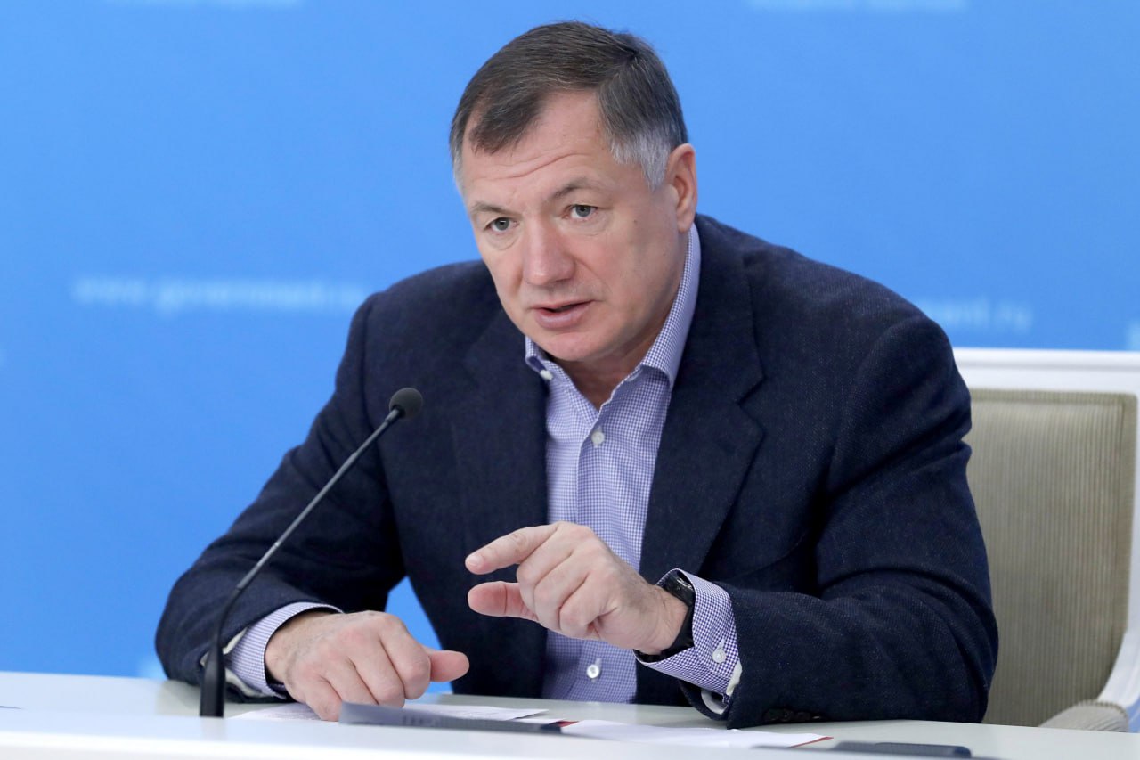 Лимиты льготной ипотеки в Донбассе и Новороссии могут увеличить, заявил вице-премьер Марат Хуснуллин. «Сейчас мы почти подходим к выбранным объемам ипотеки по новым территориям, будем увеличивать лимиты. Вчера я обсуждал этот вопрос с Минфином и Центральным банком», — сообщил Хуснуллин. #ДНР #Восстановление #Строительство Подписывайтесь на "Донбасс решает".