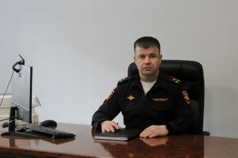 Анатолий Сотников назначен заместителем начальника полиции УМВД России по ЕАО В органах внутренних дел Сотников служит более 20 лет Читать подробнее на сайте