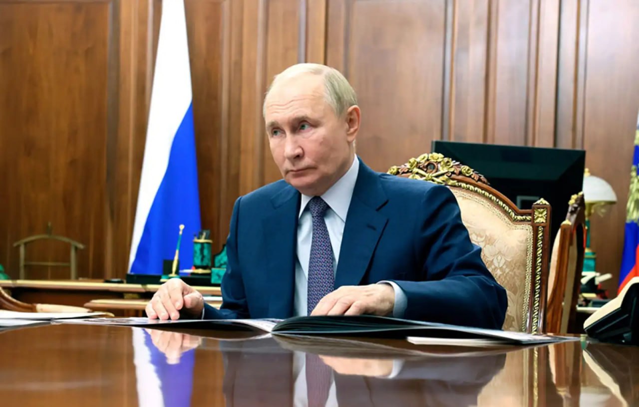 Президент России Владимир Путин направил в Государственную Думу на ратификацию договор с Таиландом, который предусматривает выдачу подозреваемых и осужденных между странами.