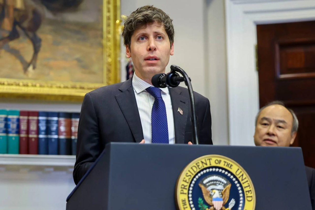 Глава OpenAI Сэм Альтман встречался с ближневосточными инвесторами чтобы обсудить новый раунд финансирования узнало Bloomberg Компания планирует привлечь не менее 50 млрд при оценке в 750 830 млрд vc ru money 2700907