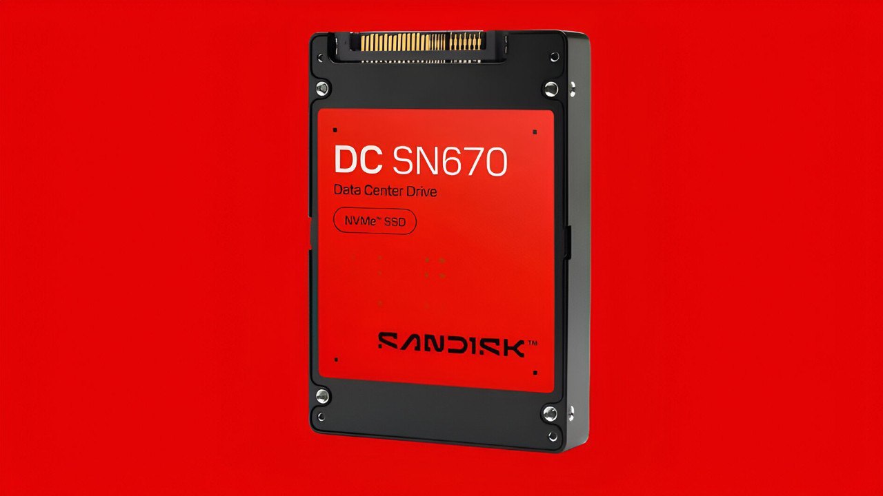 Sandisk показала промышленный SSD на 256 ТБ  Новинка создана для высоких нагрузок вроде использования в сфере AI. Пока нет ни цен, ни точных цифр производительности, но компания обещает прирост в 55% в случайной записи и на 68% в случайном чтении по сравнению... с чем-то.  Поставки стартуют в начале следующего года.  rozetked.me/news/40848