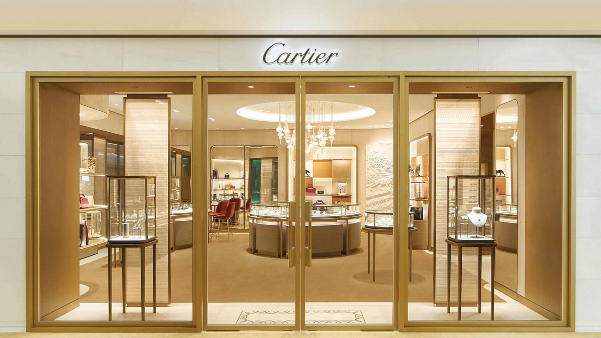 Cartier сообщает о взломе и утечке данных клиентов Люксовый бренд Cartier предупредил своих клиентов, что в результате взлома его систем произошла утечка информации, и личные данные покупателей попали в руки хакеров.