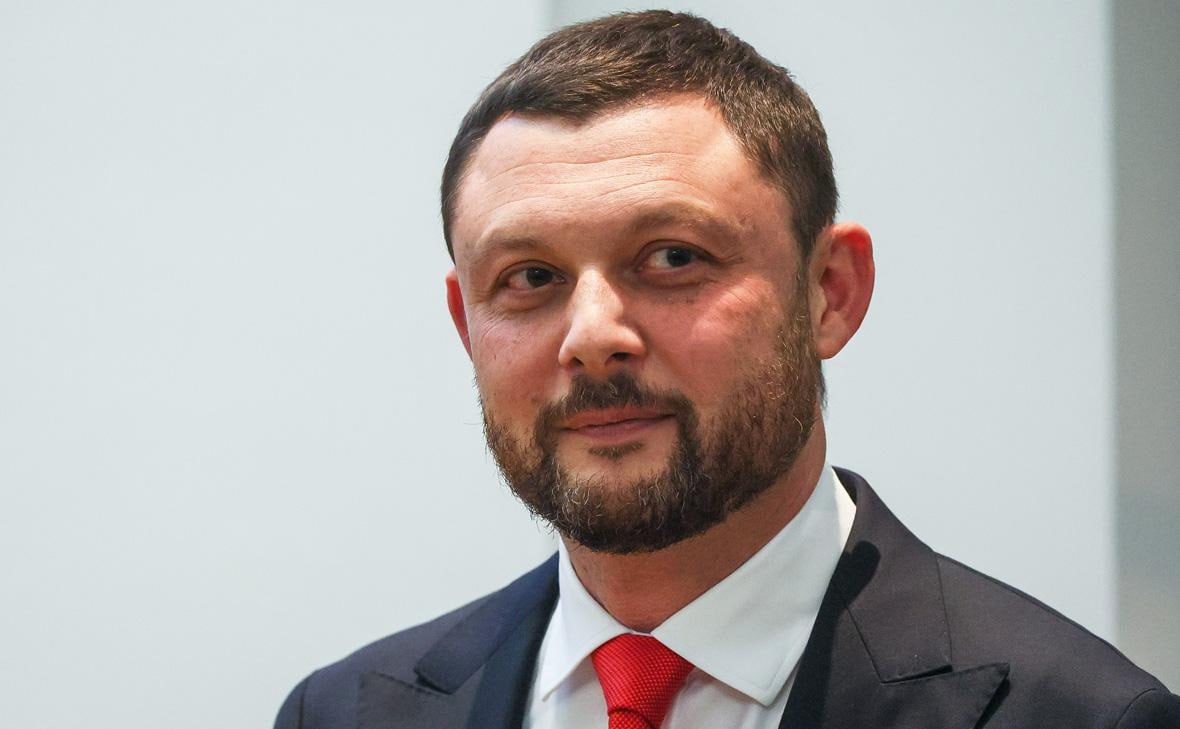 Кабмин утвердил Василия Церетели президентом Российской академии художеств Распоряжение подписал премьер Михаил Мишустин. Сообщается, что Церетели был избран президентом академии сроком на пять лет по итогам общего собрания её членов, которое состоялось 19 мая. Подпишись на «Говорит Москва»
