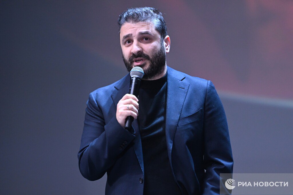Режиссер Сарик Андреасян попал в базу украинского сайта "Миротворец" за якобы нарушение госграницы Украины и незаконную деятельность в Крыму, выяснило РИА Новости     / Все наши каналы