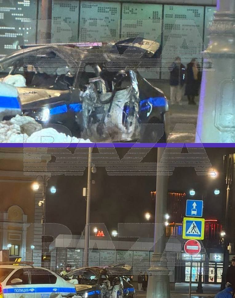 В Москве взорвалась машина ДПС пишут СМИ Один сотрудник погиб ещё один пострадал По словам очевидцев после взрыва с места происшествия якобы убежал неизвестный мужчина снимавший его на видео А что ещё случилось