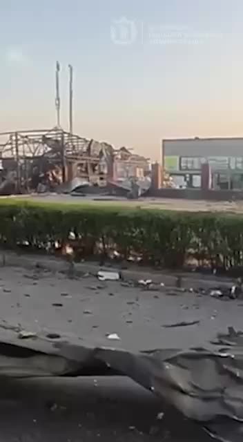 Ночной налет беспилотников на Запорожье: три пожара и разрушения