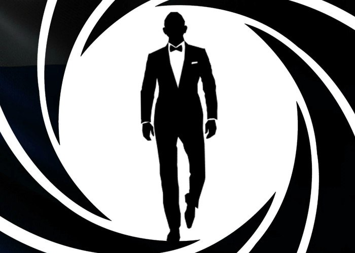 Канадец Дени Вильнёв снимет новый фильм об агенте 007. Последняя серия бондианы «Не время умирать» вышла в 2021, Джеймса Бонда играл Дэниел Крэйг.