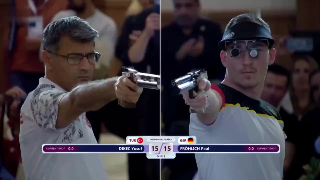 Юсуф Дикеч победил в финале чемпионата Европы по пневматическому оружию