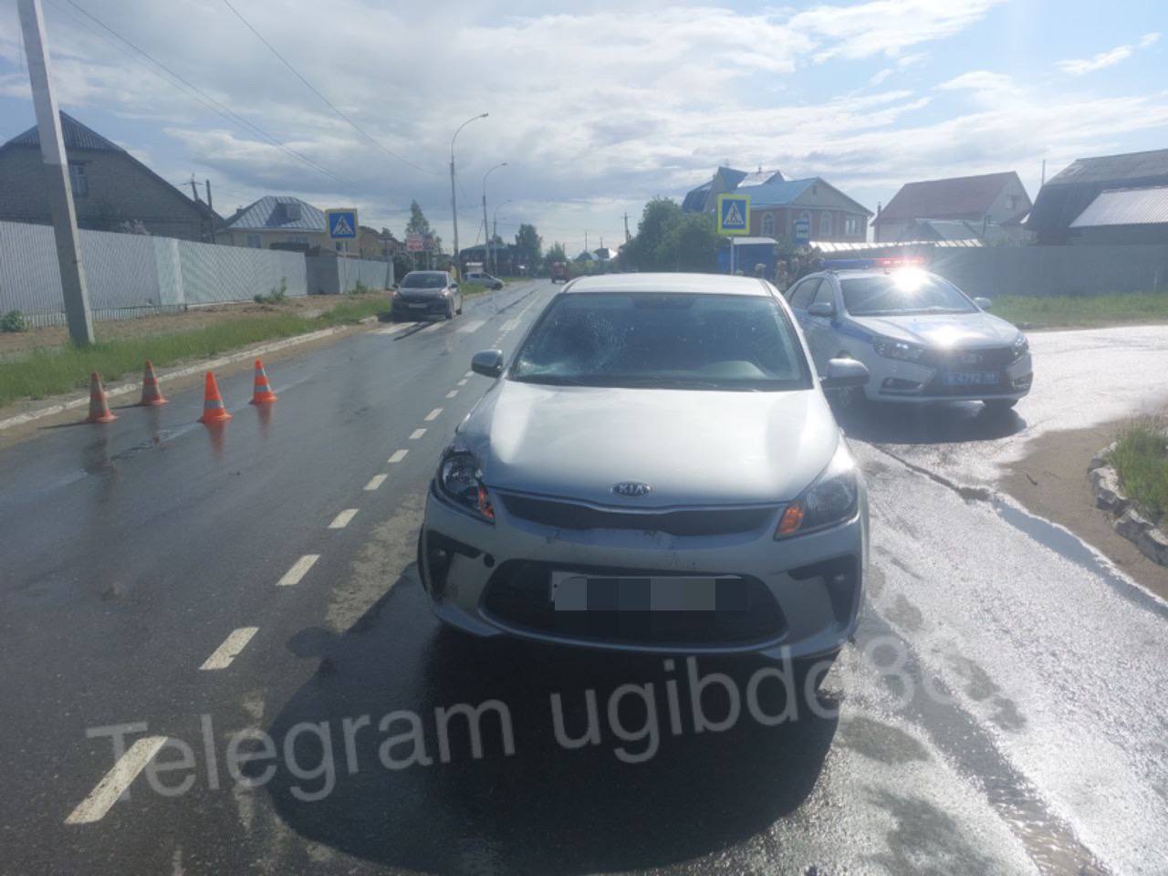 В Урае на городской автодороге пострадал ребенок Как сообщили в пресс-службе регионального управления Госавтоинспекции, 5 июня около четырех часов дня в городе Урае 65-летний водитель автомобиля Kia, по предварительным данным, проезжая нерегулируемый пешеходный переход, допустил наезд на 14-летнюю девочку, которая спешилась с велосипеда и пересекала проезжую часть. В результате дорожно-транспортного происшествия пешеход получила травмы. Госавтоинспекция Югры напоминает водителям, что проезд пешеходных переходов требует особого внимания и предельной концентрации. Подробнее читайте тут.