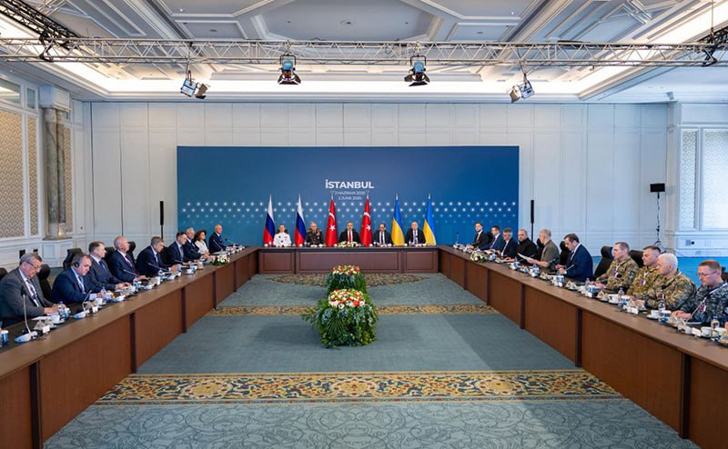 Российско-украинские переговоры стартовали в Стамбуле, передает ТАСС. : МИД Турции