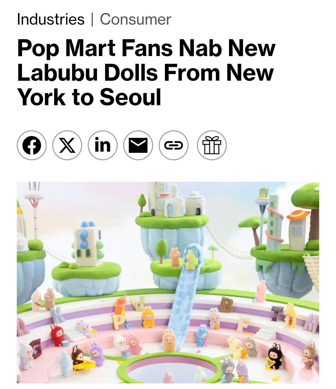 Анекдот китайцы МГНОВЕННО раскупили всю новую линейку мини лабубу Pop Mart дропнули маленьких лабуб всего неделю назад но ушлые покупатели уже разобрали ВСЮ партию Сейчас новые игрушки раскупают буквально через минуту после их появления в продаже Хайп даже не собирается стихать