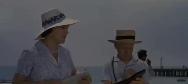 Россияне активно возвращают деньги за отмененные концерты через банки