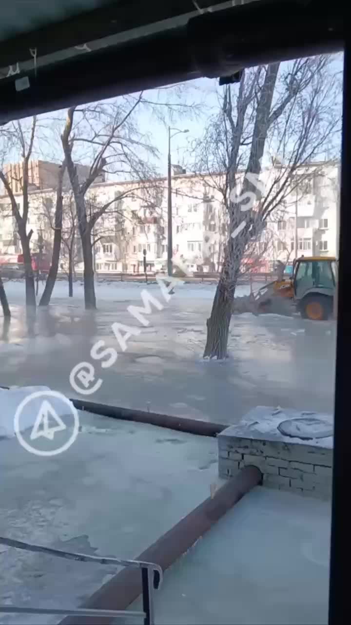 В Куйбышевском районе Самары решают проблему с замерзшими трубами водоснабжения