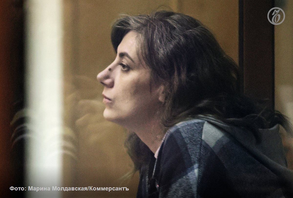 Второй апелляционный суд общей юрисдикции Санкт Петербург оставил без изменения решение Свердловского облсуда приговорившего Веронику Наумову к 24 годам колонии общего режима а ее племянника Даниила Егольникова к пяти годам колонии общего режима по делу об убийстве мальчика Далера Как сообщили в пресс службе судов Свердловской области приговор первой инстанции вступил в силу Подписывайтесь на Ъ Урал