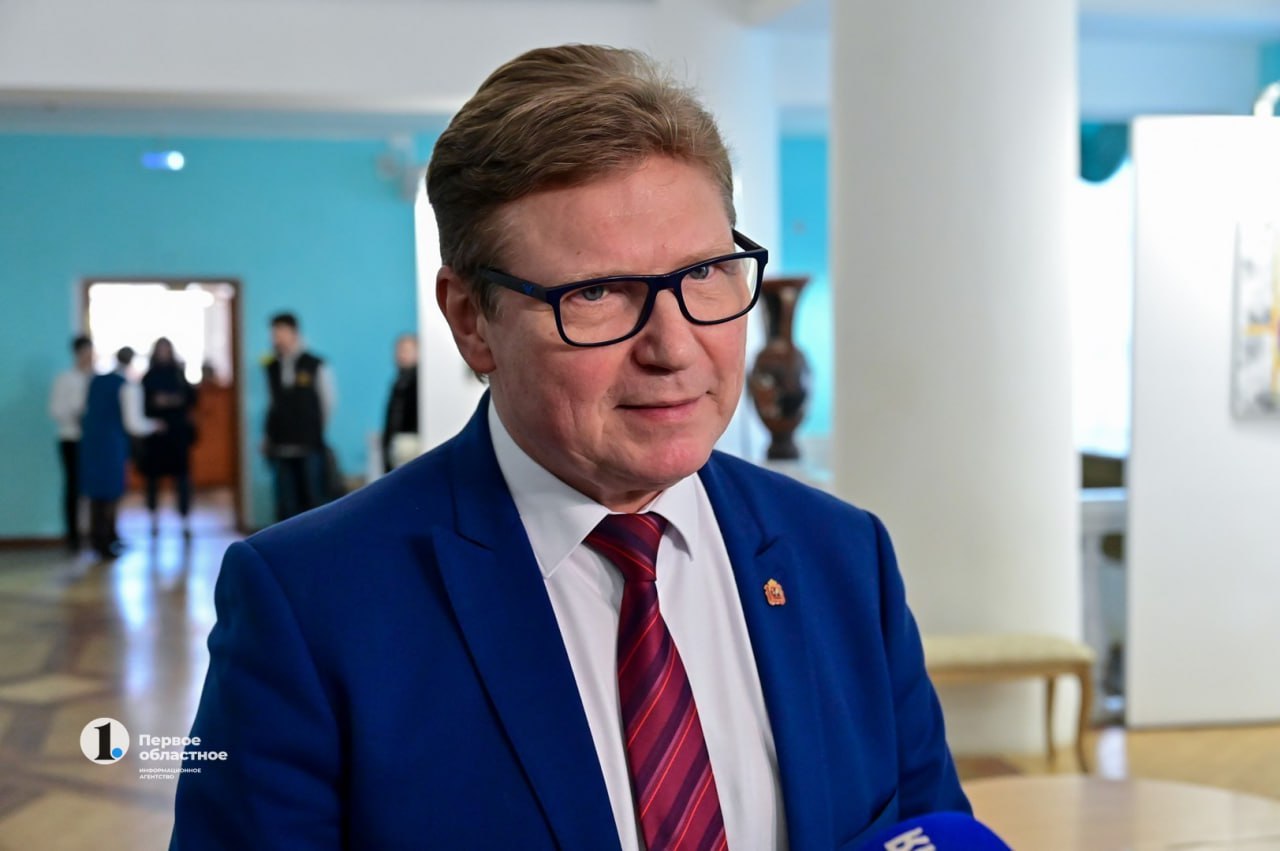 Владимир Путин наградил медалью министра культуры Челябинской области   Алексей Бетехтин удостоен медали ордена «За заслуги перед Отечеством» II степени.   Президент отметил заслуги министра в развитии отечественной культуры и искусства, а также его многолетнюю плодотворную деятельность.  Кстати, Алексей Бетехтин возглавляет челябинский Минкульт уже 15 лет.    / Прислать новость