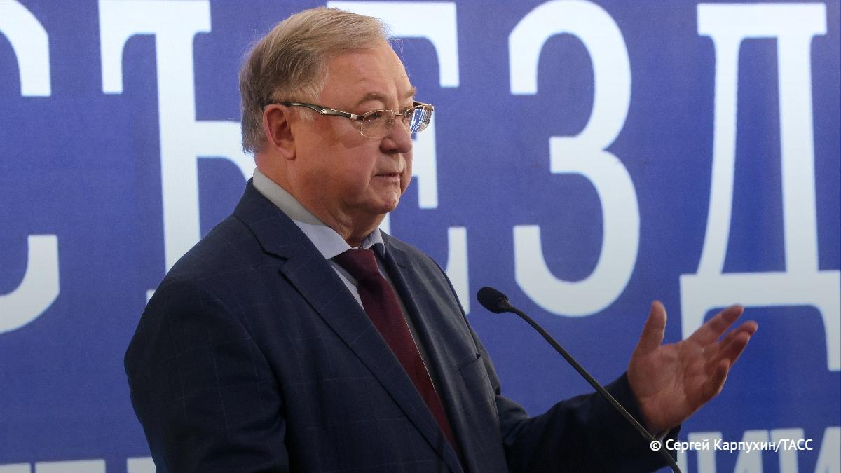 Степашин предложил отменить НДС на покупку детских книг. С такой инициативой президент Российского книжного союза обратился к Голиковой:  "Татьяна Алексеевна, давайте уже снимем НДС на детские книги. Это ведь все равно совсем небольшие деньги".