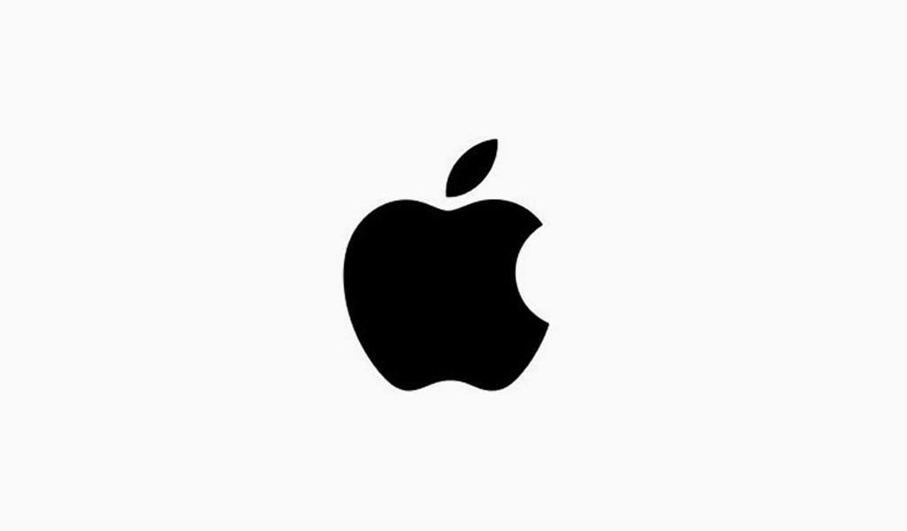 Роспатент по заявке Apple продлил срок действия исключительных прав в России на логотип — черное надкусанное яблоко.  Срок действия истекал весной 2025 года. По заявлению калифорнийской компании срок действия продлен до весны 2035 года.