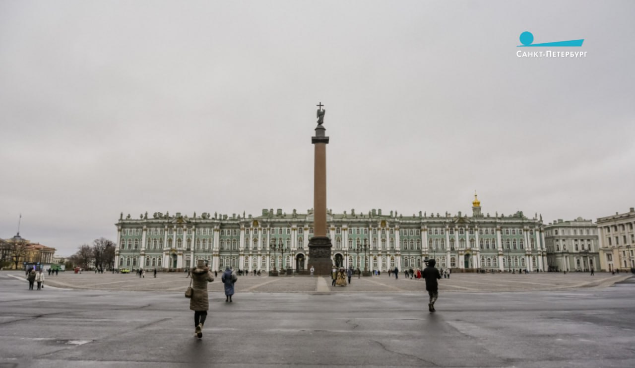 В первый понедельник октября отмечается Всемирный День архитектуры Северную столицу в праздник украсят тематическими световыми проекциями на фасадах домов Изображения будут радовать горожан с 6 по 8 октября в темное время суток в Петроградском и Василеостровском районах Архитектура особый вид искусства Уникальный облик города на Неве это запечатленный в камне результат творчества выдающихся зодчих разных эпох Одна из наших ключевых задач сохраняя бесценное наследие для будущих поколений бережно развивать современный Петербург мегаполис XXI века отметил губернатор Александр Беглов Наши новости в Телеграм VК ОK MAX