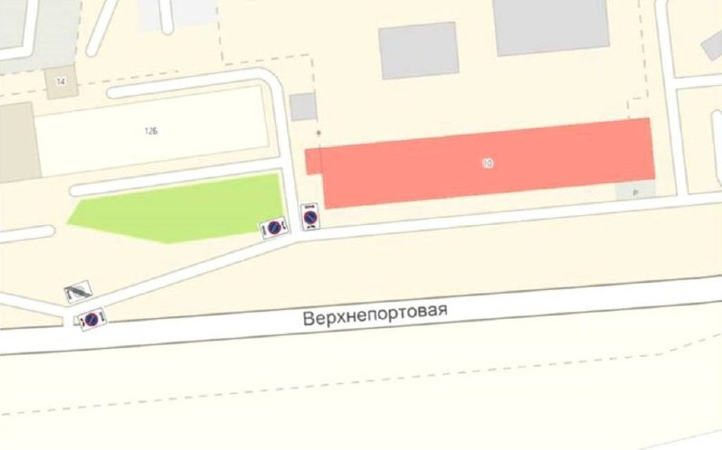 Во Владивостоке изменится схема организации дорожного движения на подъезде к дому № 10 по улице Верхнепортовой В ближайшее время на этом участке запретят стоянку автомобилей — будет разрешена лишь кратковременная остановка для посадки и высадки пассажиров. На проезде установят знаки "Зона с ограничением стоянки" с дополнительными табличками "Эвакуация". Отмечается, что такие меры необходимы для обеспечения свободного проезда транспорта и повышения безопасности. Фото: администрация Владивостока PrimaMedia Прислать новость