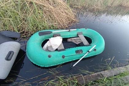 В Горловке задержали пятерых браконьеров за незаконный вылов рыбы С начала апреля текущего года на Углегорском водохранилище полицейские выявили четыре факта браконьерства и задержали пять человек, у которых изъяли надувные лодки с веслами, самоходное плавательное средство, орудия ловли – восемь сетей общей длиной более 600 метров, 19 ракосборников, а также обитателей водоемов, - сообщили в пресс-службе Министерства внутренних дел России по ДНР. Все изъятое направили во «Всероссийский научно-исследовательский институт рыбного хозяйства и океанографии».