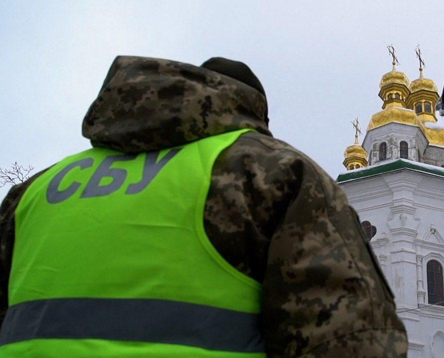 На Украине вступила в силу ключевая норма закона, позволяющая ликвидировать каноническую УПЦ. Украинскую православную церковь в том числе лишат имущества. Политик Олег Царёв подробно разобрал будущие действия Киева. Полностью текст автора — в канале «Специально для RT». Подпишитесь, чтобы прочесть. Если уже подписаны, пост тут. Подписаться Прислать новость Читать аналитику